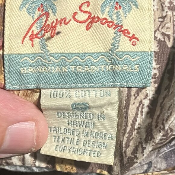 Reyn Spooner Hawaiian Shirt Men’s Small – Wine Vineyard Print – Designed in Hawa - Picture 1 of 8